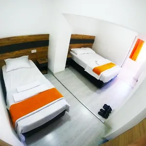 Otel Evren